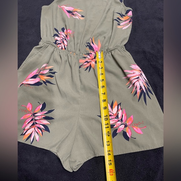 🌴🌸A New Day Romper Womens Medium Green Pink Floral Romper Sleeveless Pockets - Picture 5 of 13